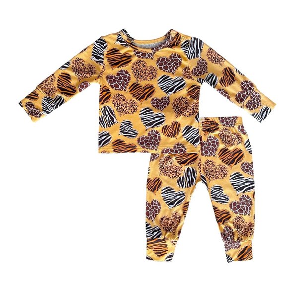 Royal Babies & Tots Wild Luv Bamboo Baby Pajama Set - Picture 1 of 1